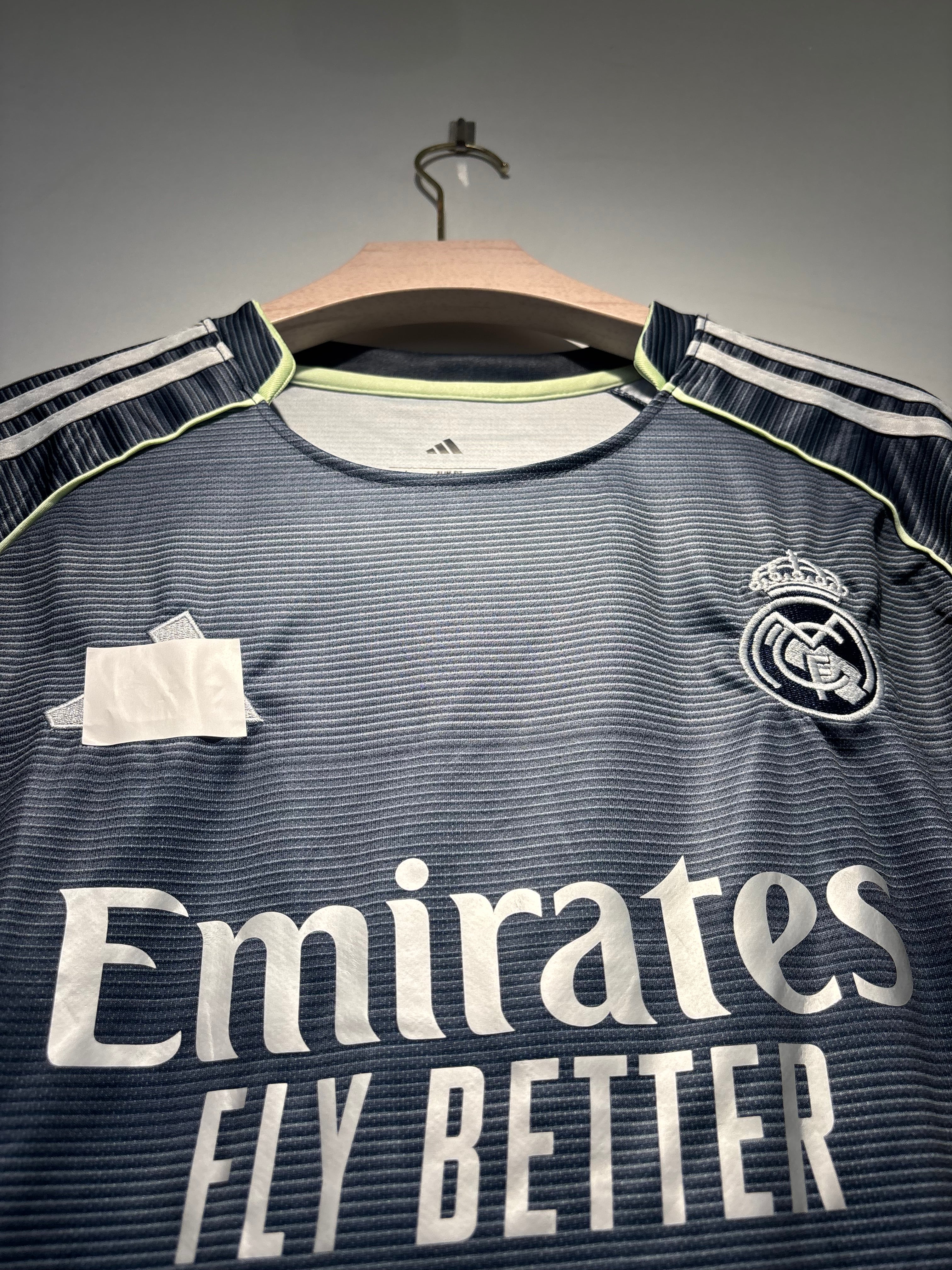 REAL MADRID AWAY 2025-26 KIT