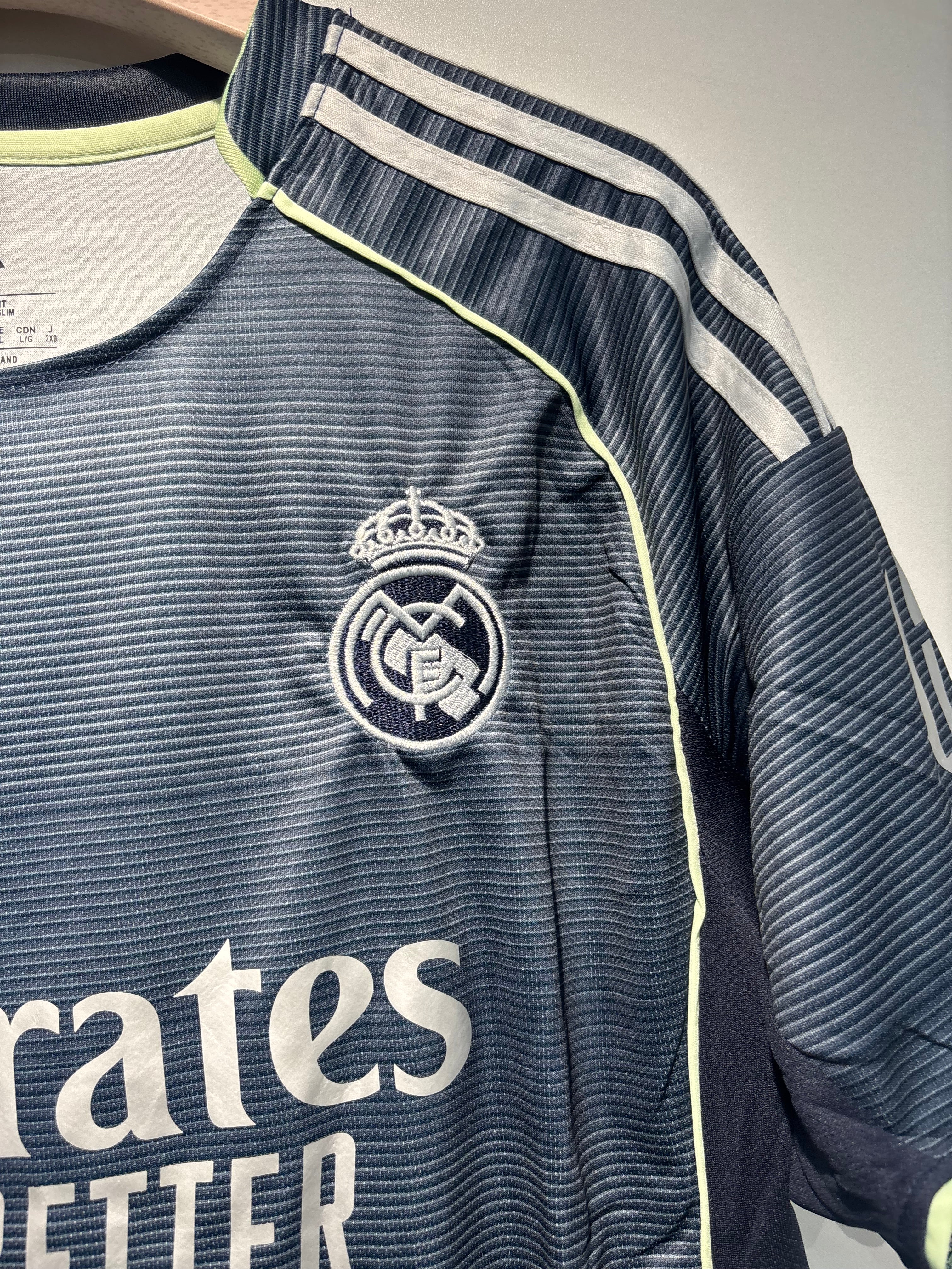 REAL MADRID AWAY 2025-26 KIT